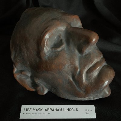 Abraham Lincoln life mask replica (1860)